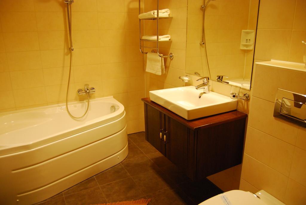 Hotel Zodiac Constanţa Habitación foto